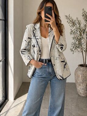 Zara Basic Textured Blazer Made in Spain Black White Print Size M